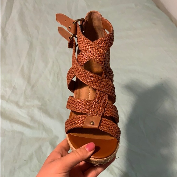 Brown and Jute Wedges - Picture 3 of 3